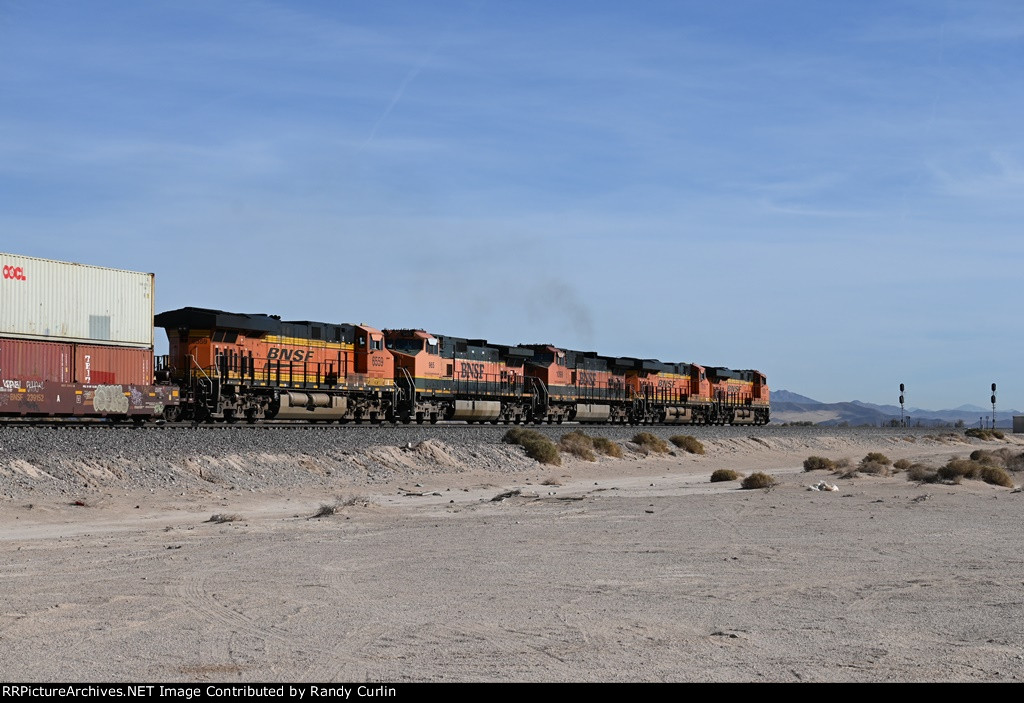 BNSF 4208 East